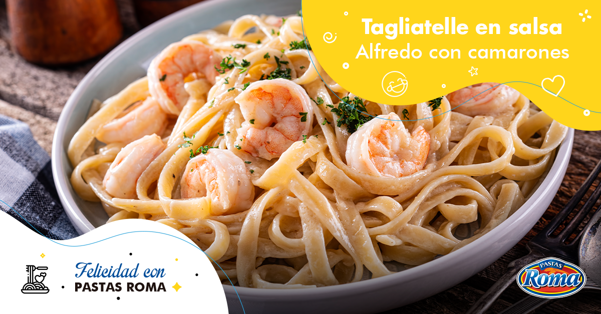 Tagliatelle en salsa Alfredo con camarones - ID7135